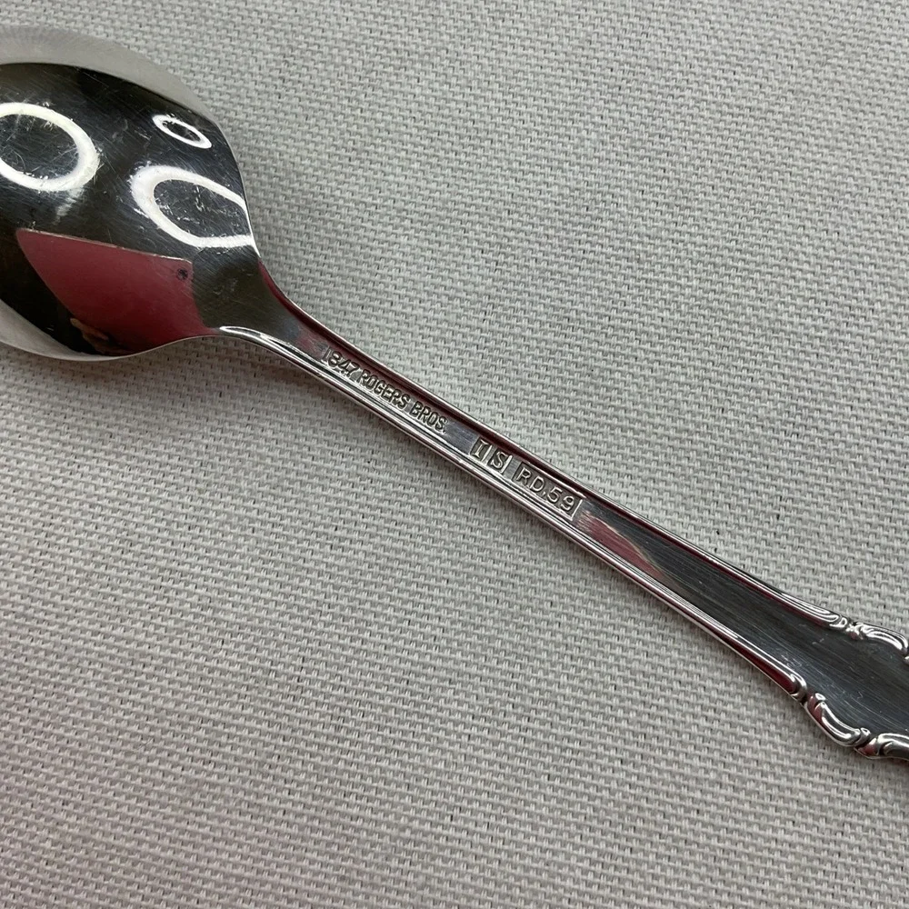 1847 Rogers Bros Teaspoons SI Silverplate Reflection Spoons Lot of 8 Vintage